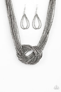 Knotted Knockout - Silver/Black
